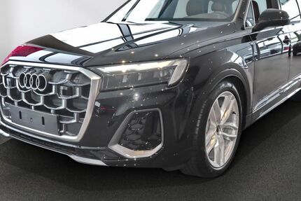 Audi Q7 6.000 km 77.890 &euro; Lübeck 23556