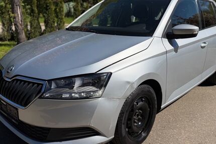 Skoda Fabia 216.500 km 4.900 &euro; Westhausen 73463