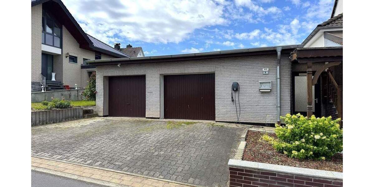 Mehrfamilienhaus, Wohnhaus Kaufungen Niederkaufungen - 5 Zimmer, 150 m&sup2;, 295.000&euro; | Angebot:25210493