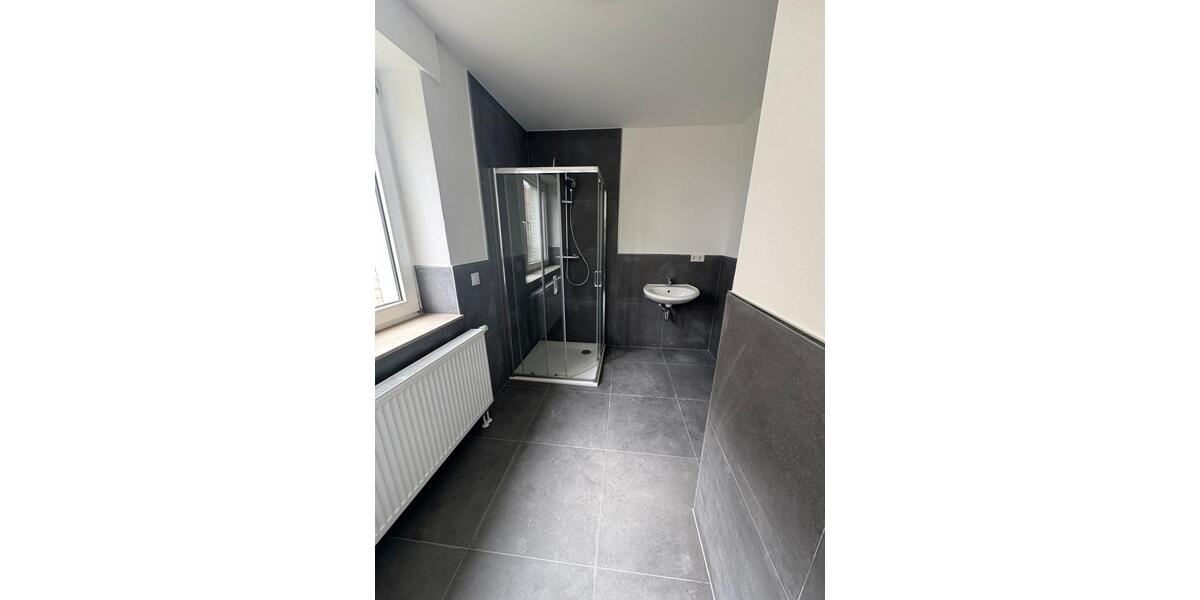 Erdgeschoßwohnung Löhne - 3 Zimmer, 85 m&sup2;, 950&euro; | Angebot:26022958