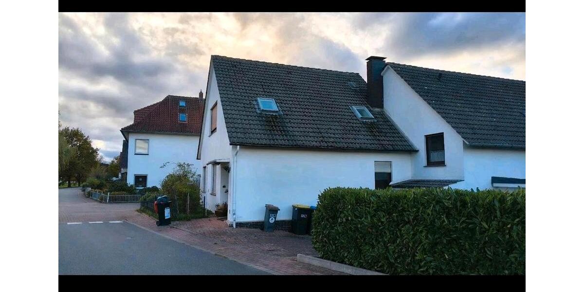 Reihenhaus Bad Oeynhausen Dehme - 5 Zimmer, 120 m&sup2;, 130.000&euro; | Angebot:26397882