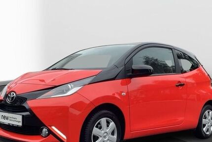 Toyota Aygo (X) 71.500 km 6.750 &euro; Aldingen - Landkreis Tuttlingen 78554