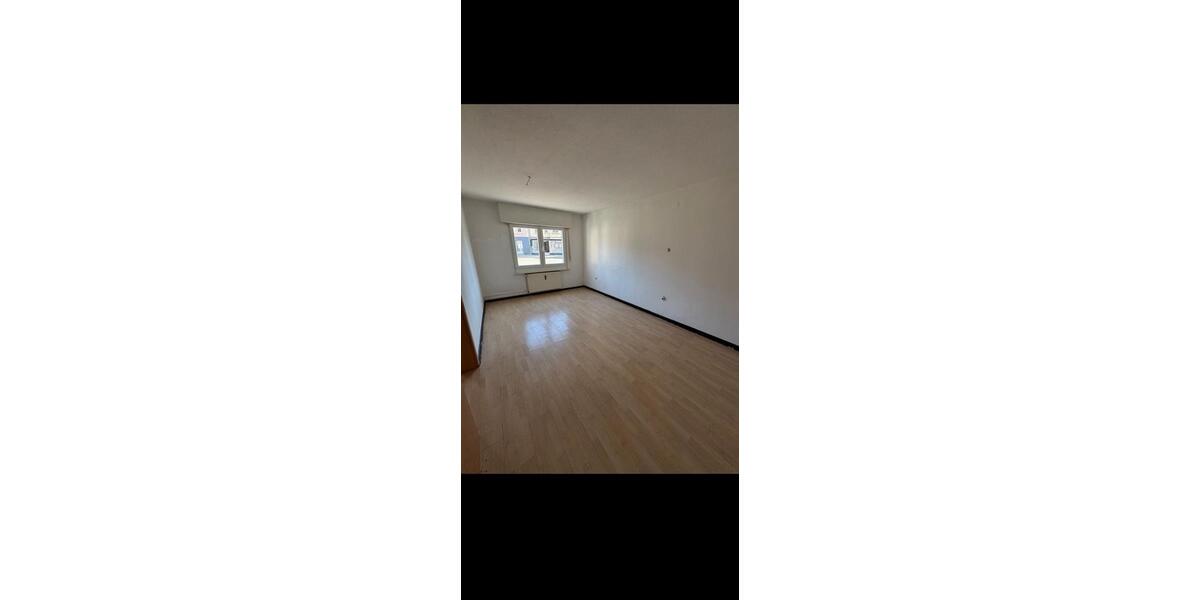 Mehrfamilienhaus, Wohnhaus Herdorf - 8 Zimmer, 229 m&sup2;, 145.000&euro; | Angebot:27121617