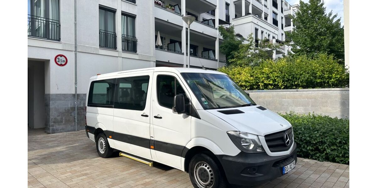 Mercedes-Benz Sprinter 79.500 km 17.900 &euro; Berlin 13051