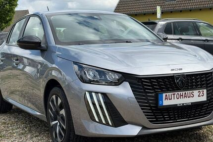 Peugeot 208 10.000 km 16.499 &euro; Trebbin 14959