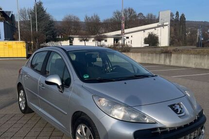 Peugeot 207 188.000 km 2.699 &euro; Remshalden 73630