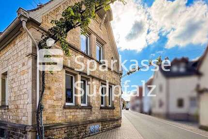 Haus zum Kaufen in Edenkoben 249.000 € 133 m² 5 zimmer