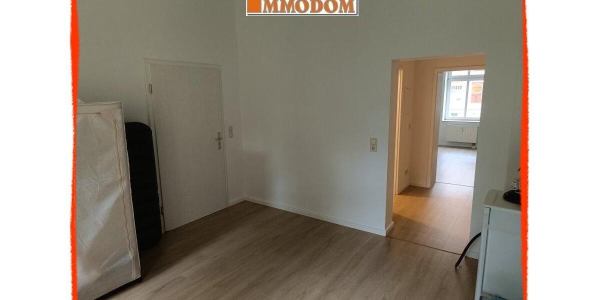 Erdgeschoßwohnung Zwickau Zwickau-Nord - 4 Zimmer, 106 m&sup2;, 695&euro; | Angebot:23010988
