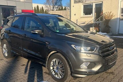 Ford Kuga 66.420 km 19.500 &euro; Burgau 89331