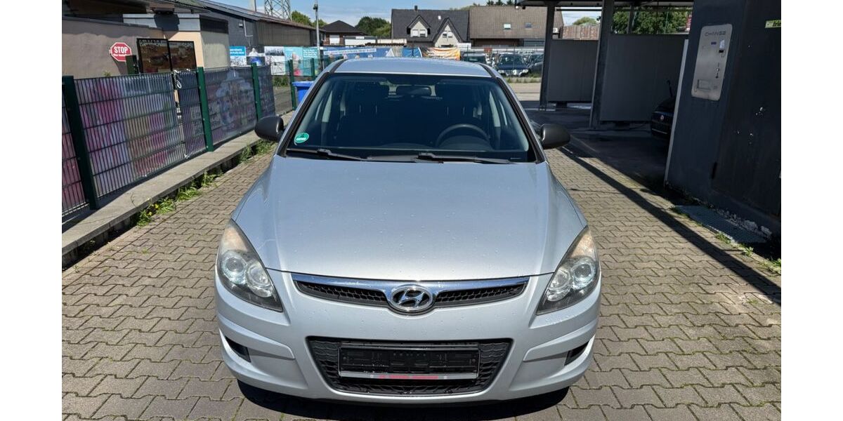 Hyundai i30 208.000 km 1.900 &euro; Ahaus 48683
