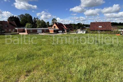 Grundstück Schönwalde am Bungsberg / Langenhagen Langenhagen - 359.000&euro; | Angebot:26730857