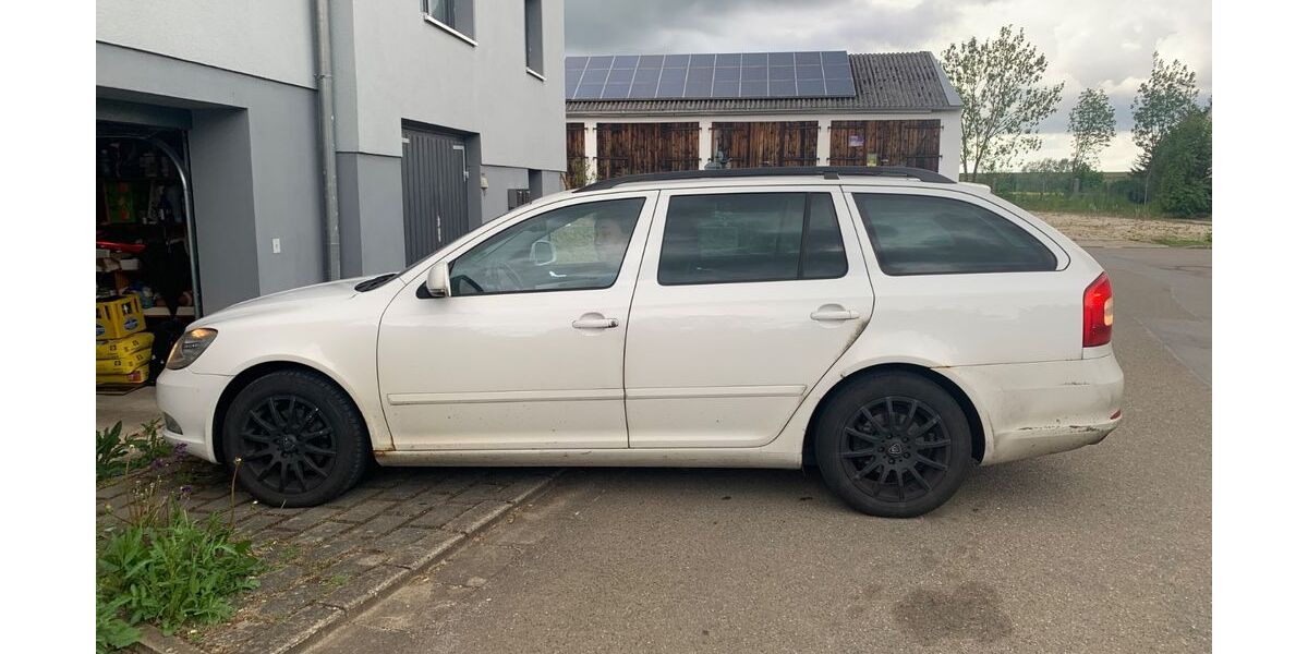 Skoda Octavia 380.000 km 2.500 &euro; Ettenstatt 91796