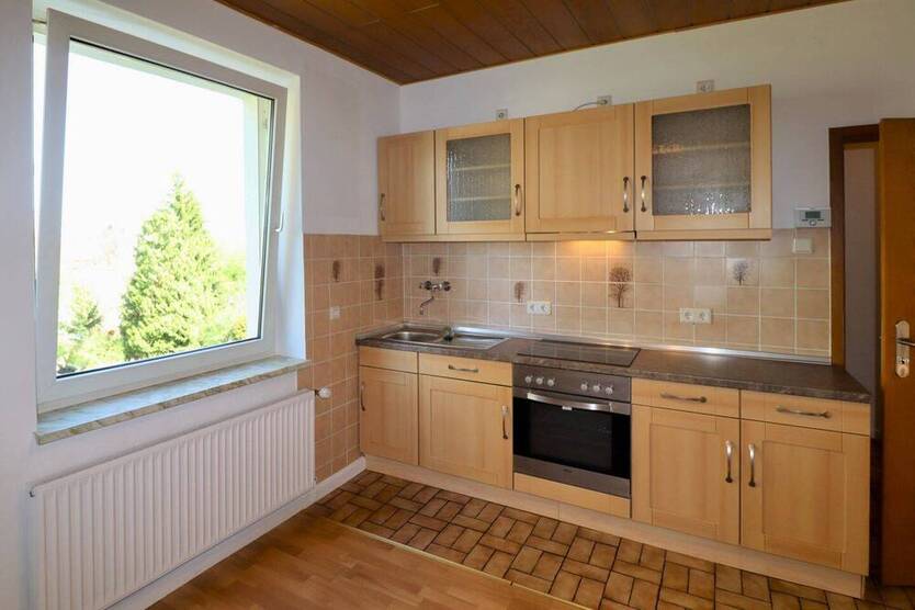 Zentrale Lage, ruhiges Wohnen - Gepflegtes 1,5-Zimmer-Apartment mit Einbauküche