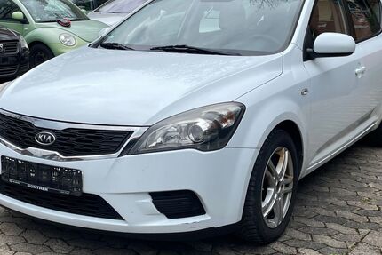 Kia ceed / Ceed 165.000 km 3.490 &euro; Gleichen 37130