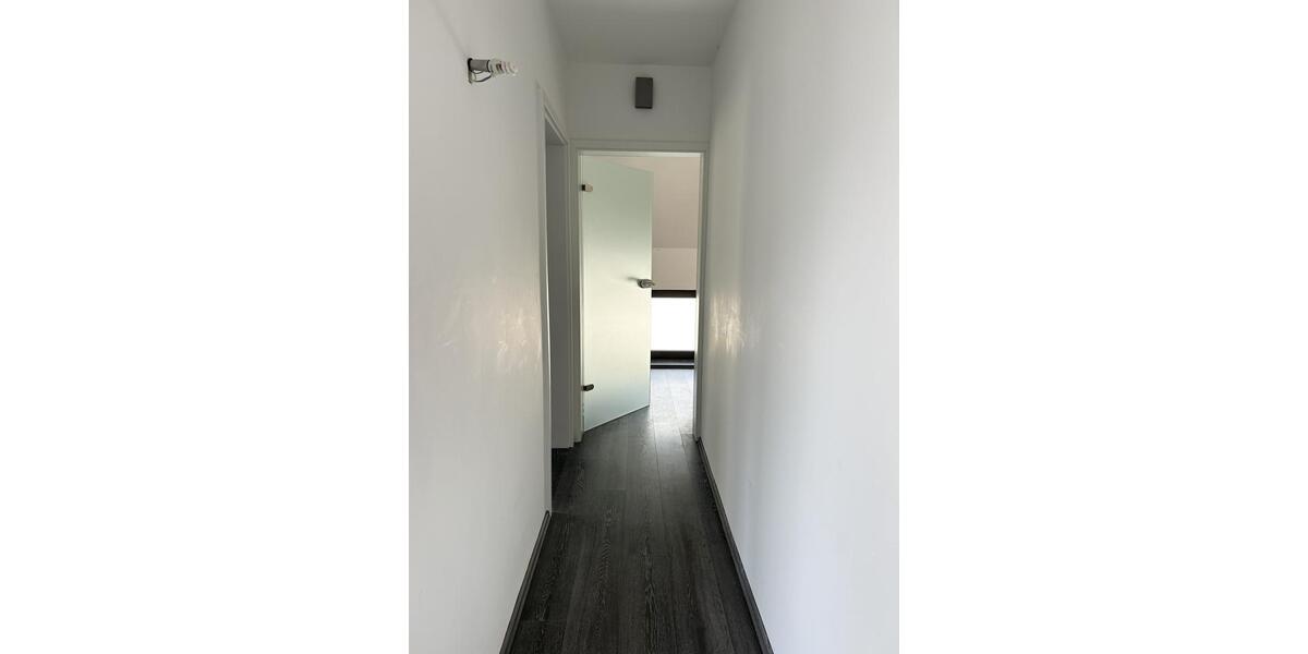 Dachgeschoßwohnung Attendorn - 3 Zimmer, 83 m&sup2;, 725&euro; | Angebot:26297024