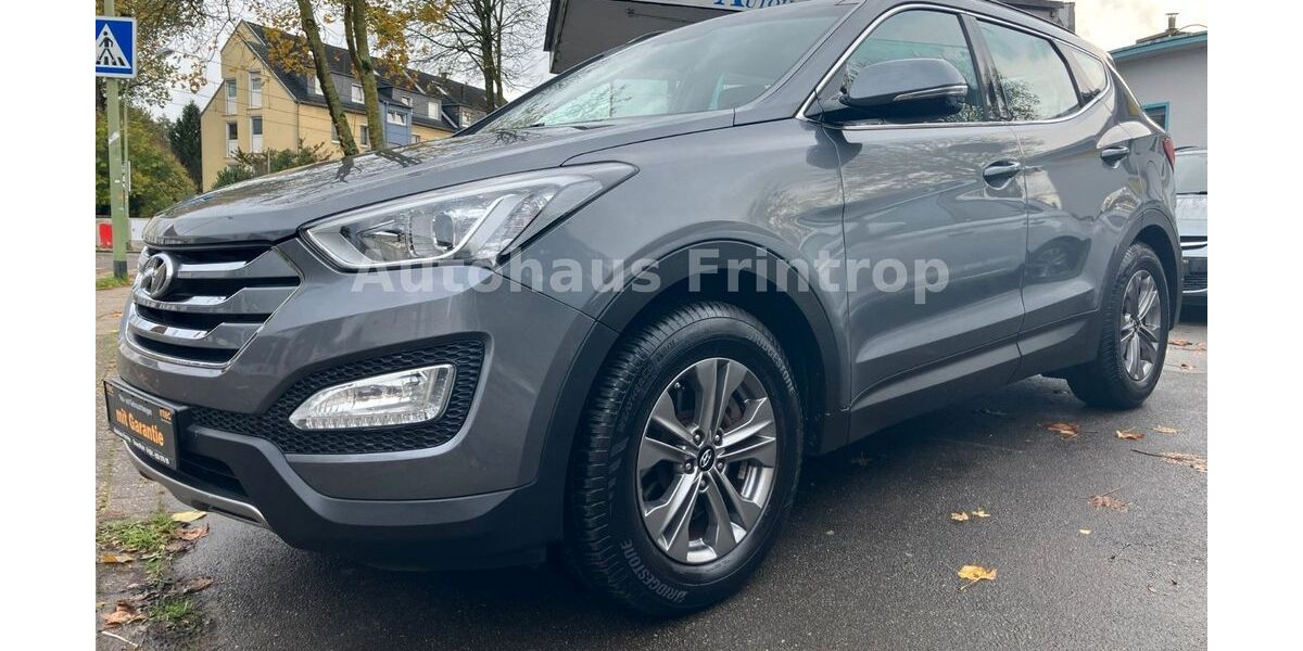 Hyundai SANTA FE 60.100 km 14.999 € Essen 45359