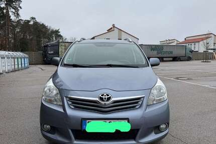 Toyota Verso 208.000 km 5.300 &euro; Mannheim 68161