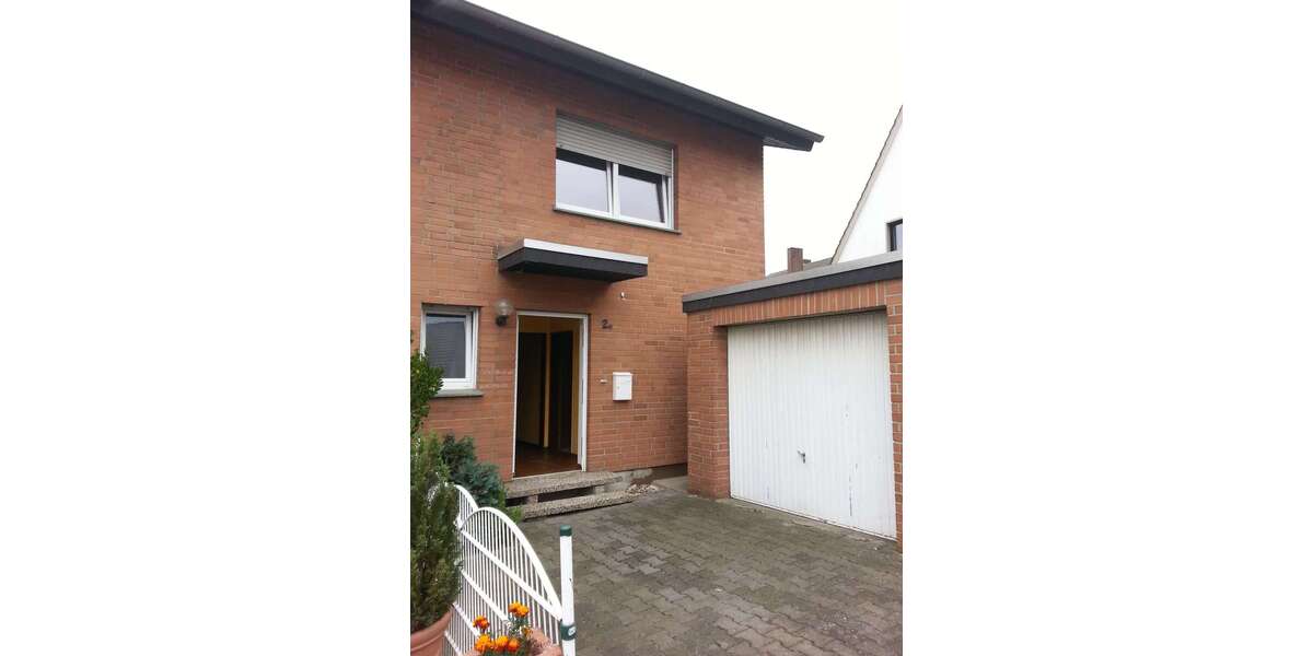 Einfamilienhaus Geseke - 4 Zimmer, 95 m&sup2;, 145.000&euro; | Angebot:26972864