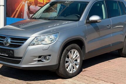 VW Tiguan 80.300 km 11.999 &euro; Zwickau 08056