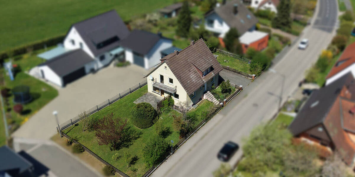 Mehrfamilienhaus, Wohnhaus Burgthann / Unterferrieden Unterferrieden - 6 Zimmer, 146 m&sup2;, 290.000&euro; | Angebot:26358336