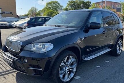 BMW X5 240.000 km 16.900 &euro; Frankfurt am Main 65933