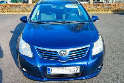 Toyota Avensis 164.600 km 6.500 &euro; Köln 50933