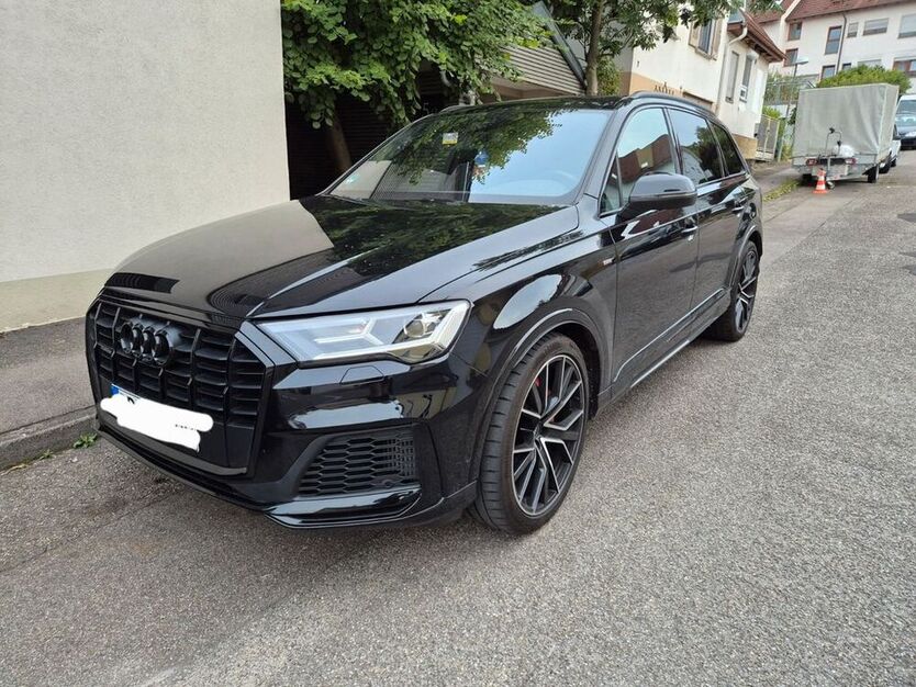 Q7