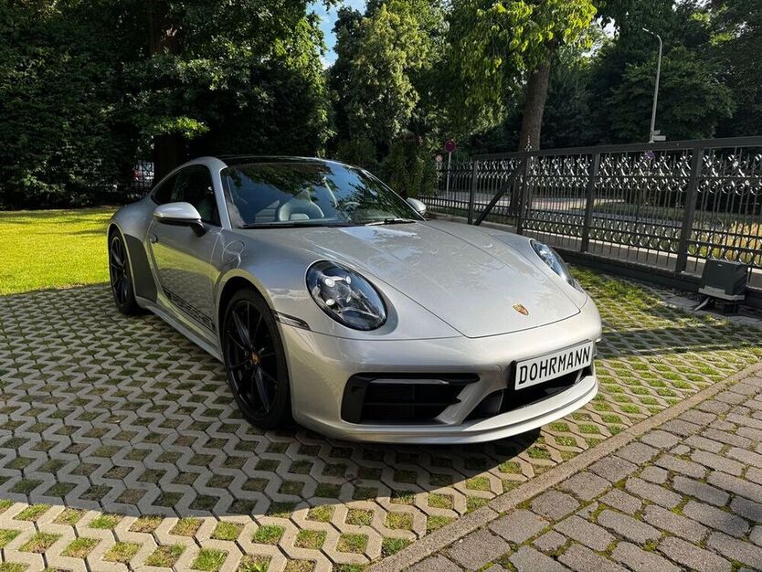 992