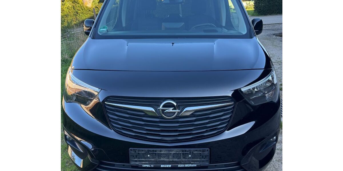 Opel Combo Life 110.000 km 15.999 &euro; Swisttal 53913