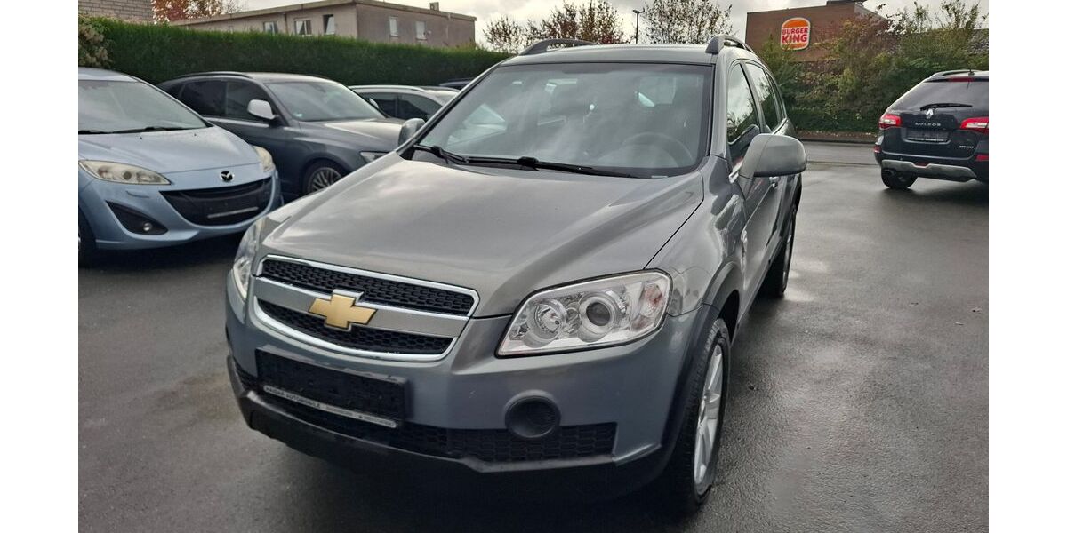 Chevrolet Captiva 143.000 km 5.499 &euro; Paderborn 33100