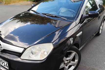 Opel Tigra 185.000 km 1.490 € Hamburg 22149