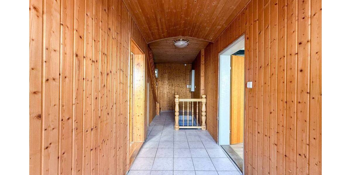 Einfamilienhaus Nördlingen - 7 Zimmer, 150 m&sup2;, 295.000&euro; | Angebot:25937730