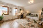 Etagenwohnung Frickenhausen - 3 Zimmer, 91 m&sup2;, 980&euro; | Angebot:26377176