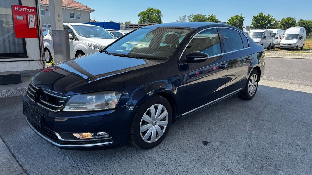 VW Passat 179.000 km 4.699 &euro; Knetzgau 97478