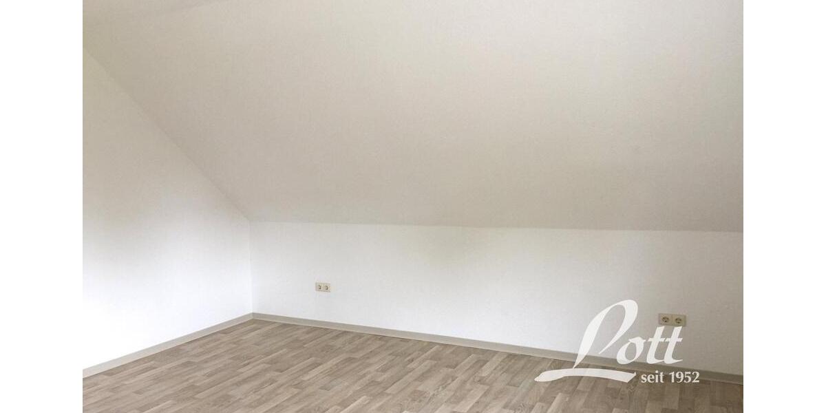 Dachgeschoßwohnung Saterland - 2 Zimmer, 49 m&sup2;, 500&euro; | Angebot:26592295