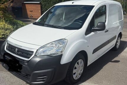 Peugeot Partner 274.000 km 3.750 € Köln 50667
