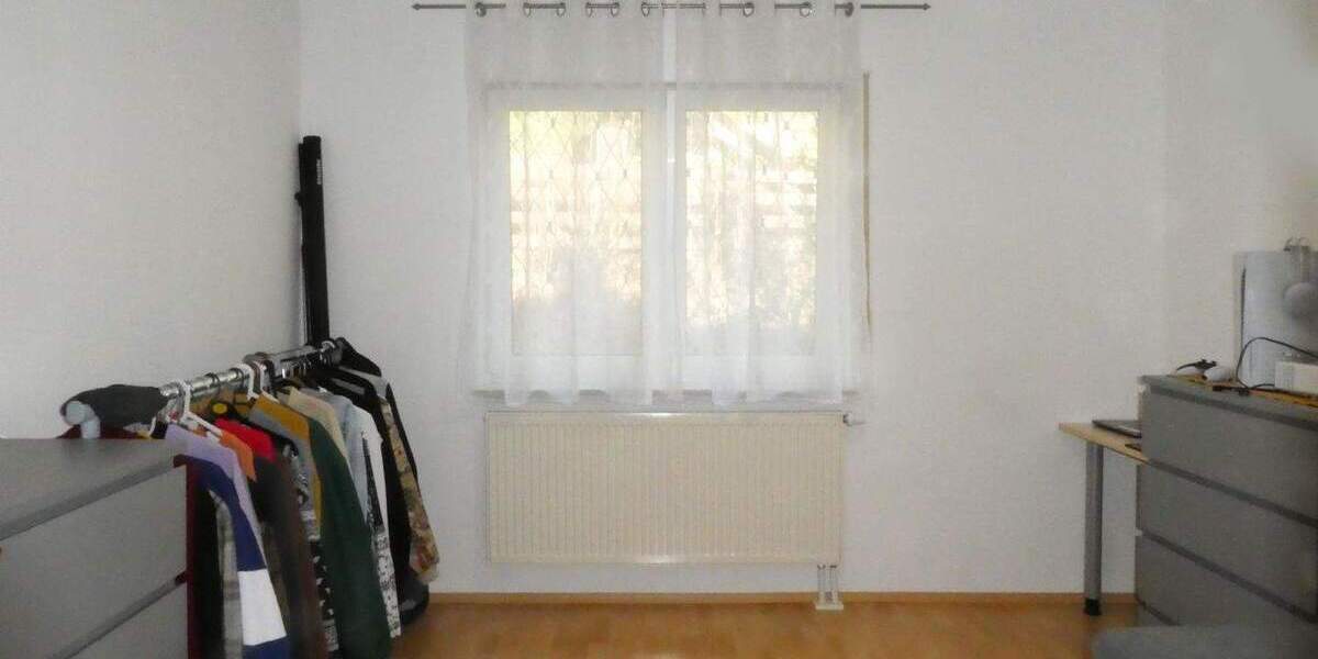Etagenwohnung Brachttal Hellstein - 5 Zimmer, 136 m&sup2;, 290.000&euro; | Angebot:25704438