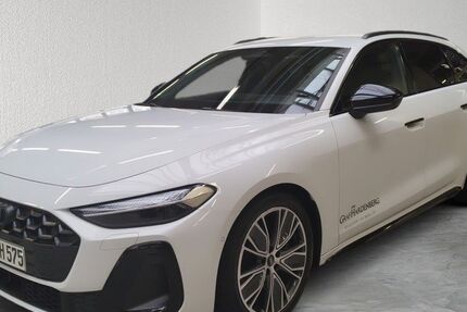 Audi A5 9.901 km 49.890 &euro; Tuttlingen 78532