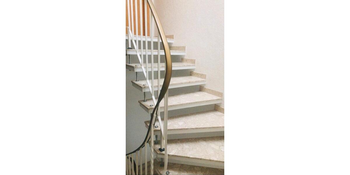 Reihenhaus Siegen Kaan-Marienborn - 6 Zimmer, 125 m&sup2;, 1.190&euro; | Angebot:26329599