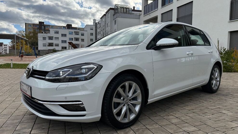 VW Golf 205.000 km 13.200 € Hallstadt 96103