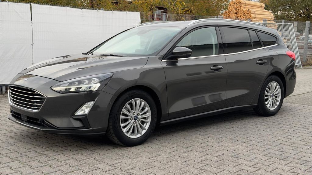 Ford Focus 115.682 km 15.500 &euro; Siegburg 53721