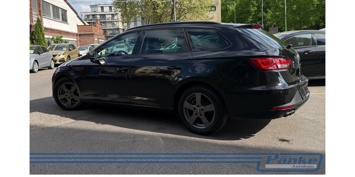 Seat Leon FR 150 TSI*NAV*LED*SHZ*Carplay*PDC*Sound* 155.730 km 10.890 &euro; Berlin 13187
