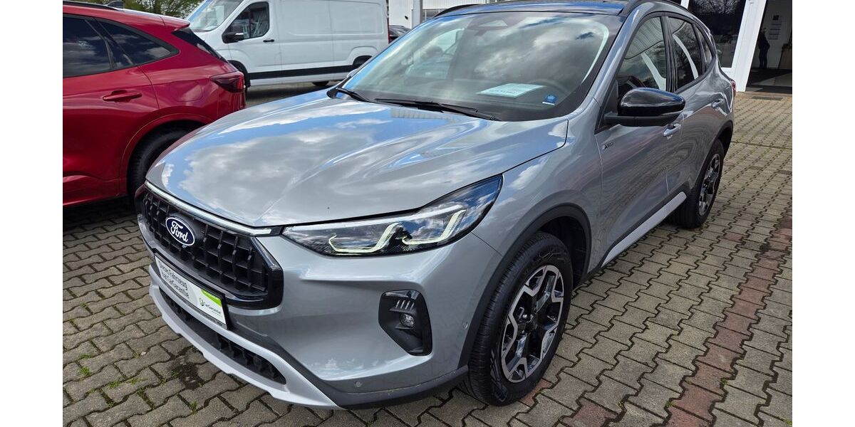 Ford Kuga 8.450 km 35.980 &euro; Lauchhammer 01979