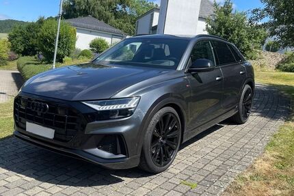Audi Q8 54.000 km 65.990 &euro; Dautphetal 35232