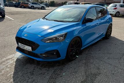 Ford Focus 34.725 km 28.999 &euro; Bad Aibling 83043
