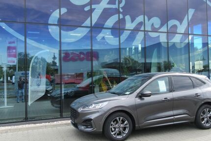 Ford Kuga 13.696 km 32.500 € Bernau 16321