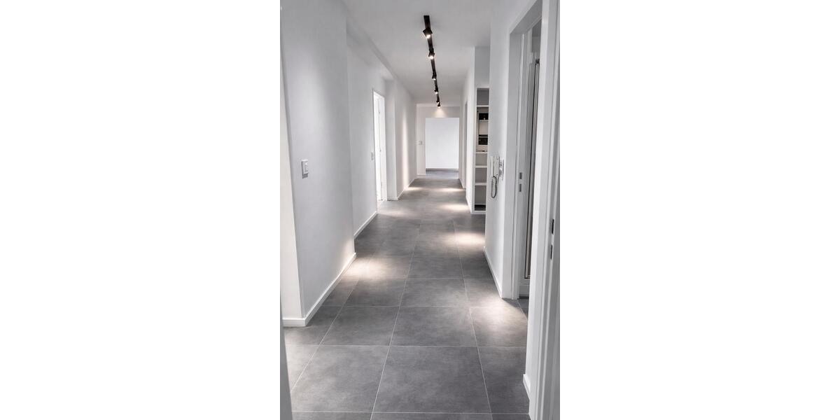 Etagenwohnung Ansbach - 3 Zimmer, 90 m&sup2;, 380&euro; | Angebot:26125900