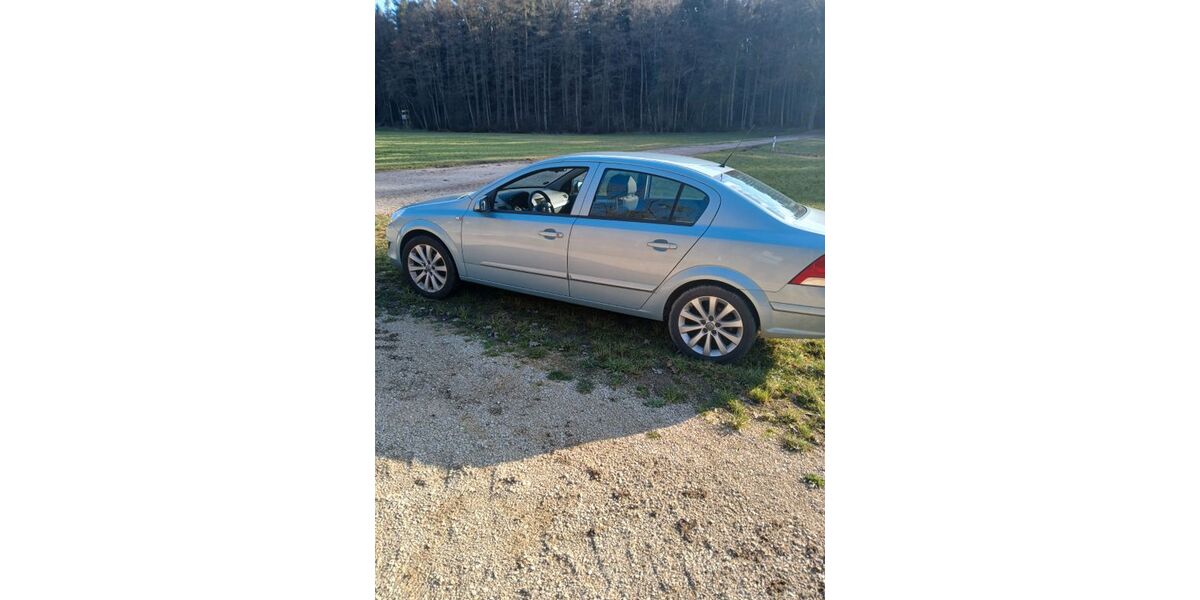 Opel Astra 115.000 km 3.450 &euro; nürnberg 90455