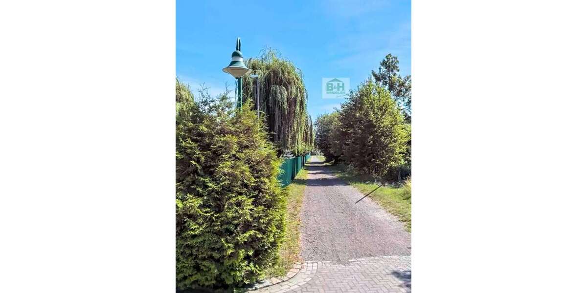 Grundstück zu verkaufen in Bitterfeld 39.900 € 3700 m² zimmer