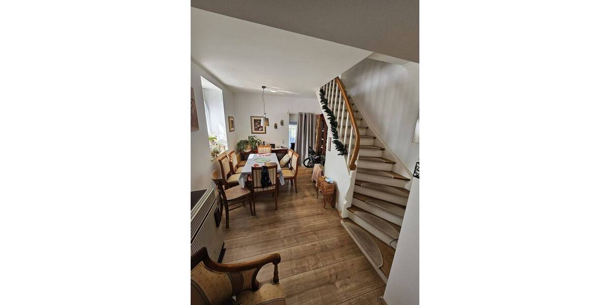 Mehrfamilienhaus, Wohnhaus Schwalbach - 9 Zimmer, 239.000&euro; | Angebot:26204337